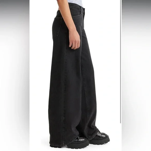 LAST ONE ❤️ Levi's Black 94’ Baggy Wide leg Flare Jeans - Picture 2 of 7